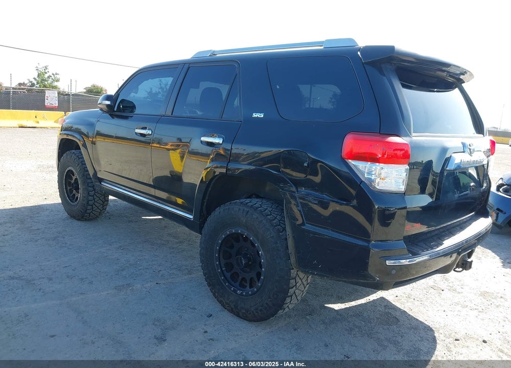 2011 TOYOTA 4RUNNER SR5 V6 VIN: JTEBU5JR3B5059519