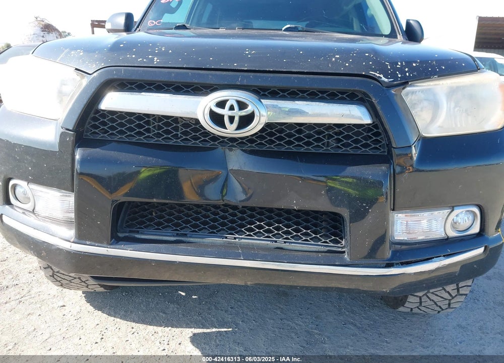 2011 TOYOTA 4RUNNER SR5 V6 VIN: JTEBU5JR3B5059519
