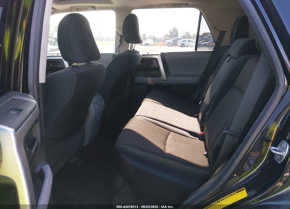 2011 TOYOTA 4RUNNER SR5 V6 VIN: JTEBU5JR3B5059519
