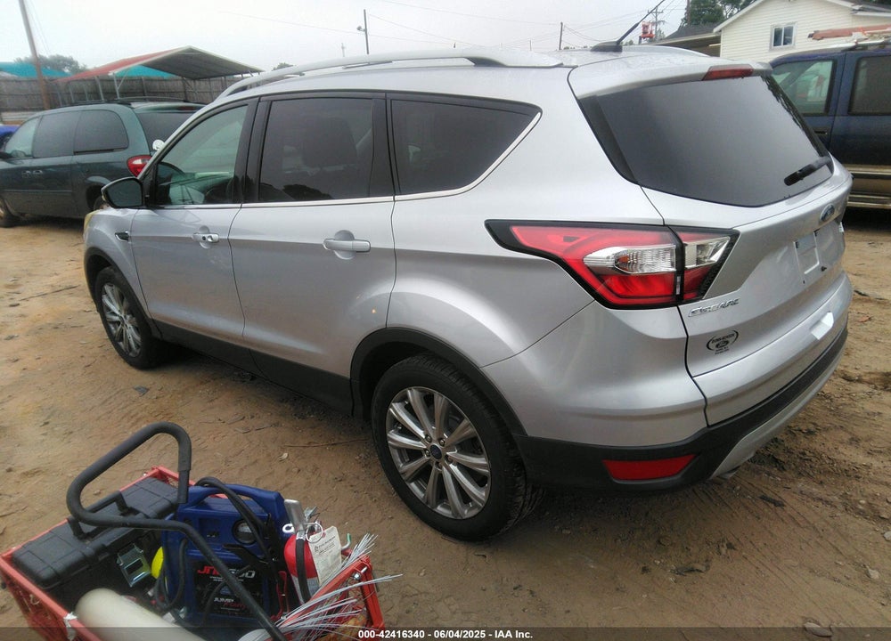 2017 FORD ESCAPE VIN: 1FMCU9J9XHUE10243
