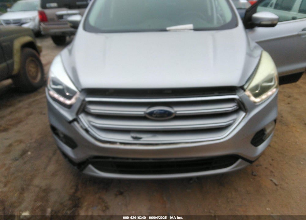 2017 FORD ESCAPE VIN: 1FMCU9J9XHUE10243