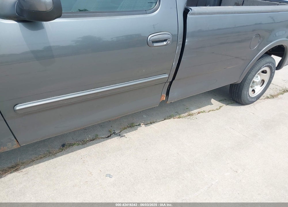 2003 FORD F-150 XL/XLT VIN: 1FTRF18L53NB39946