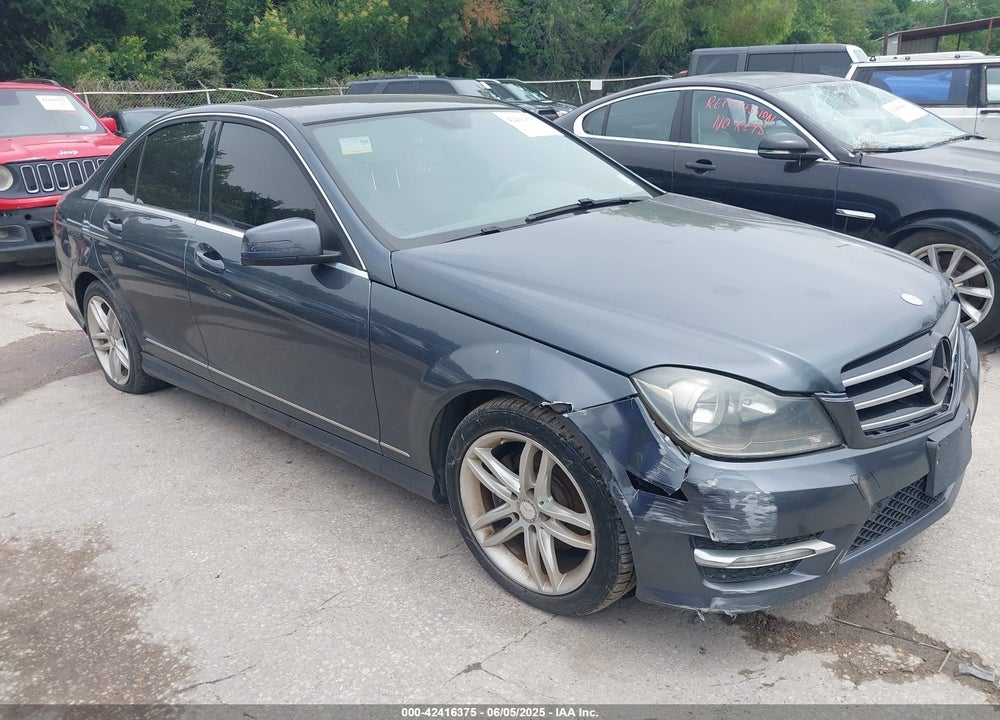 2014 MERCEDES-BENZ C 250 VIN: WDDGF4HB5EA964773