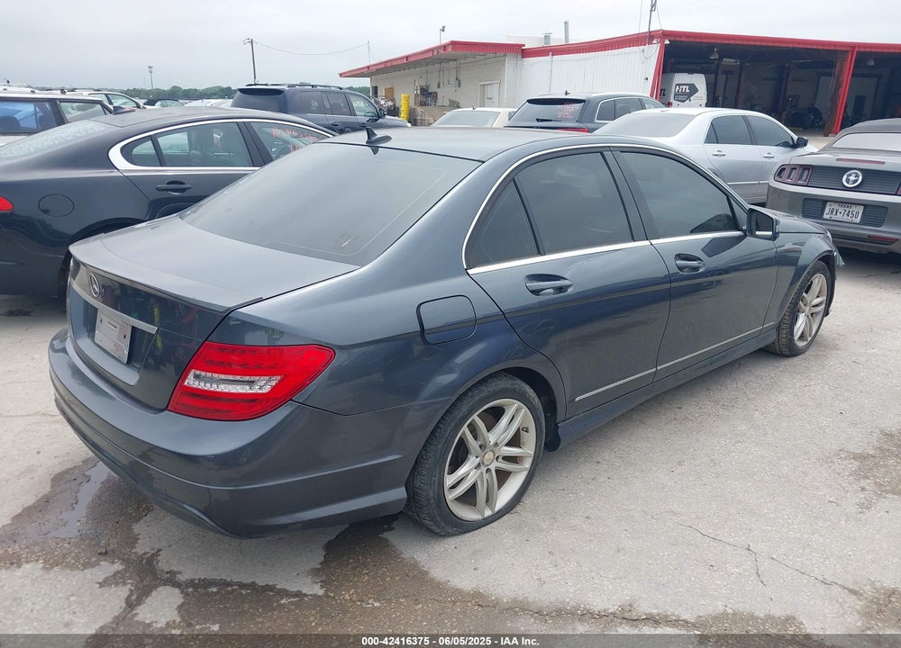 2014 MERCEDES-BENZ C 250 VIN: WDDGF4HB5EA964773