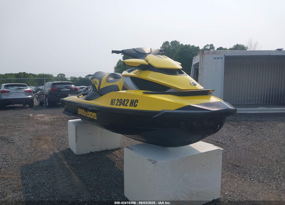 2010 SEA DOO OTHER VIN: YDV02333C010