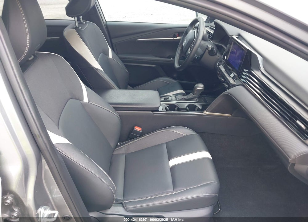 2025 TOYOTA CAMRY VIN: 4T1DAACK2SU557758