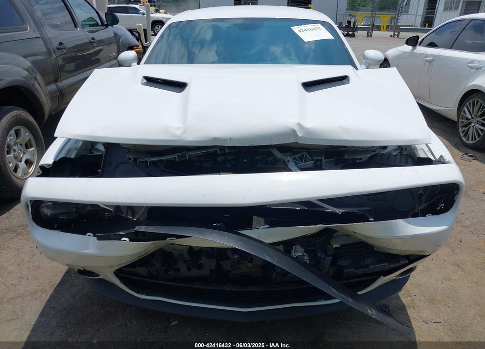2020 DODGE CHALLENGER SXT VIN: 2C3CDZAG7LH227045