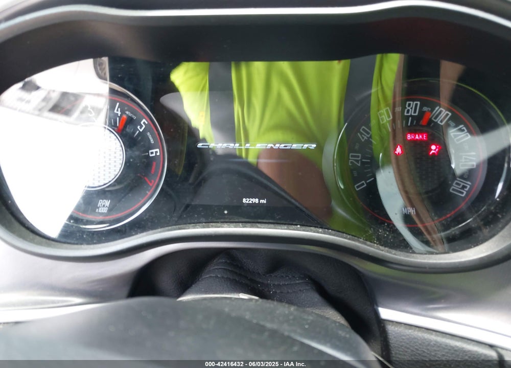 2020 DODGE CHALLENGER SXT VIN: 2C3CDZAG7LH227045