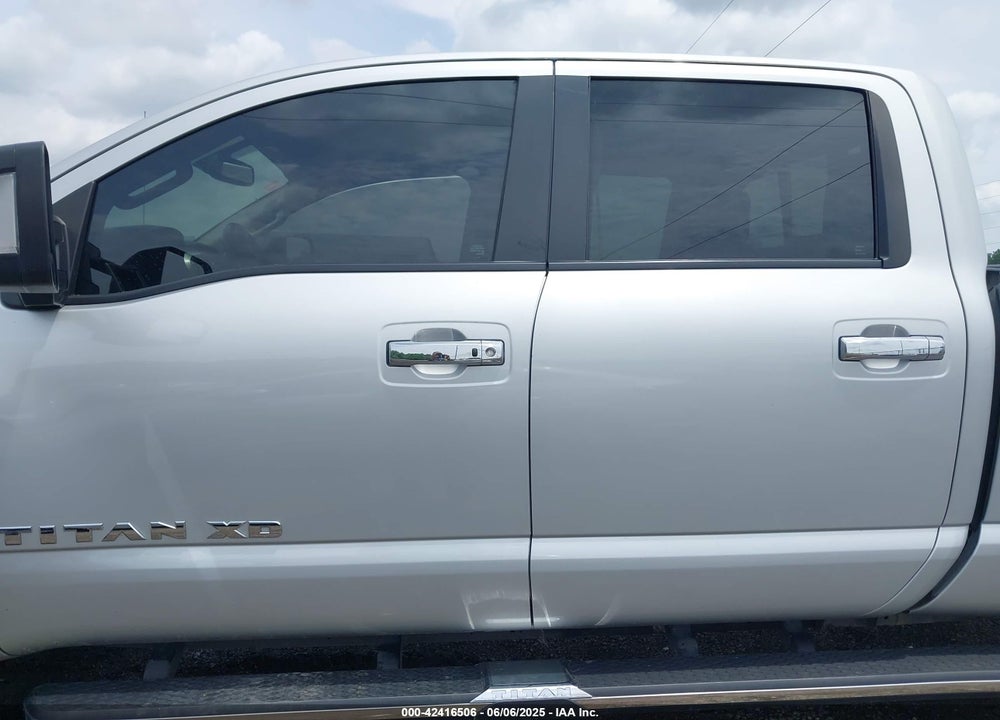 2018 NISSAN TITAN XD SV DIESEL VIN: 1N6BA1F4XJN532850
