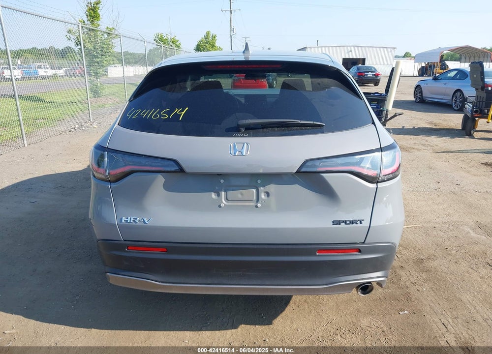 2025 HONDA HR-V VIN: 3CZRZ2H59SM704586