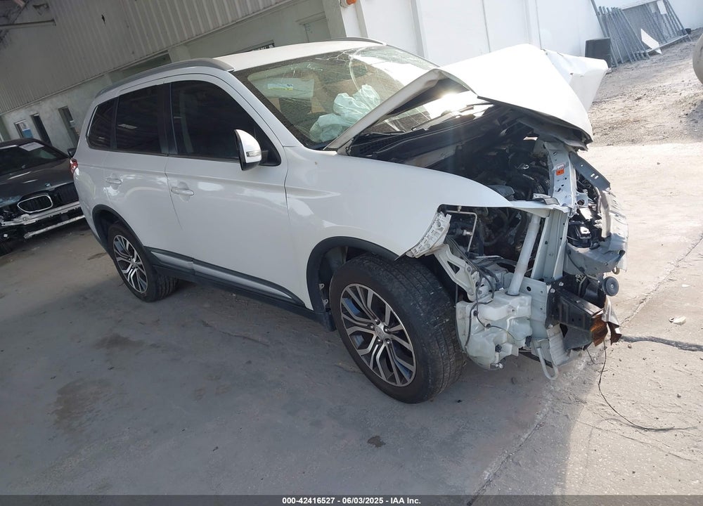 2018 MITSUBISHI OUTLANDER LE/SE/SEL VIN: JA4AD3A35JZ063086