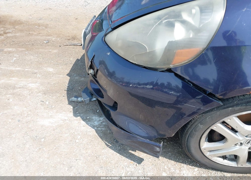 2008 HONDA FIT VIN: JHMGD38658S043311