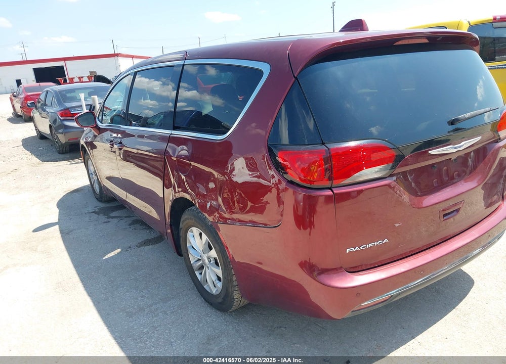 2019 CHRYSLER PACIFICA TOURING PLUS VIN: 2C4RC1FGXKR706264
