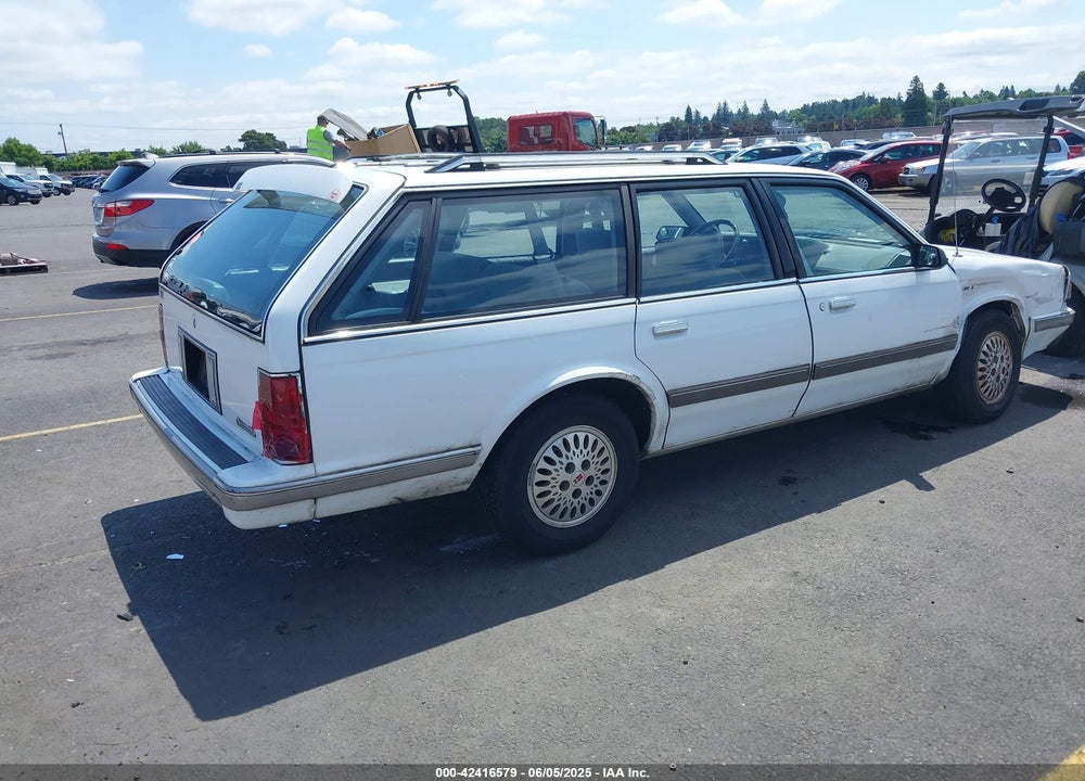 1996 OLDSMOBILE CIERA SL VIN: 1G3AJ85M8T6348254