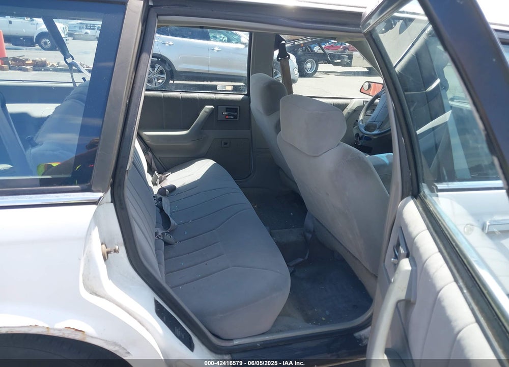 1996 OLDSMOBILE CIERA SL VIN: 1G3AJ85M8T6348254