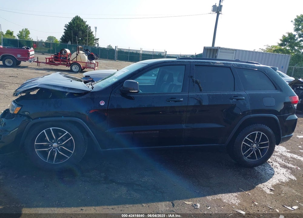 2018 JEEP GRAND CHEROKEE TRAILHAWK 4X4 VIN: 1C4RJFLG4JC241057