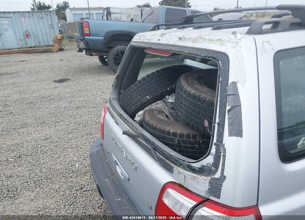 2002 SUBARU FORESTER L VIN: JF1SF63532H758250