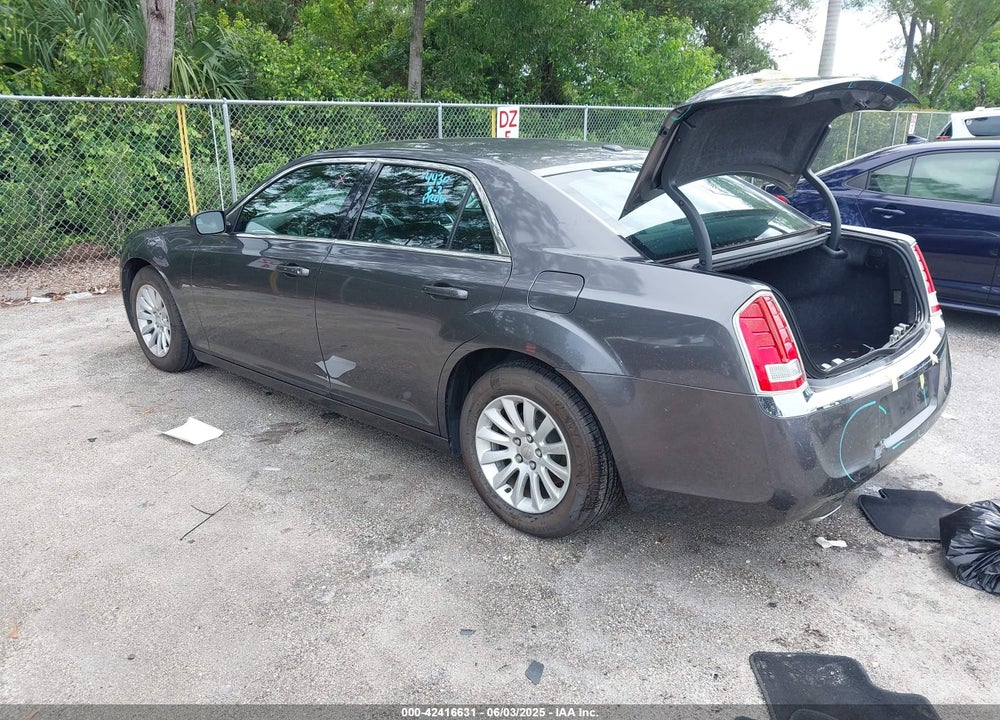 2014 CHRYSLER 300 VIN: 2C3CCAAG7EH322857