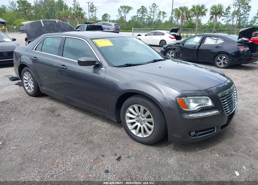 2014 CHRYSLER 300 VIN: 2C3CCAAG7EH322857
