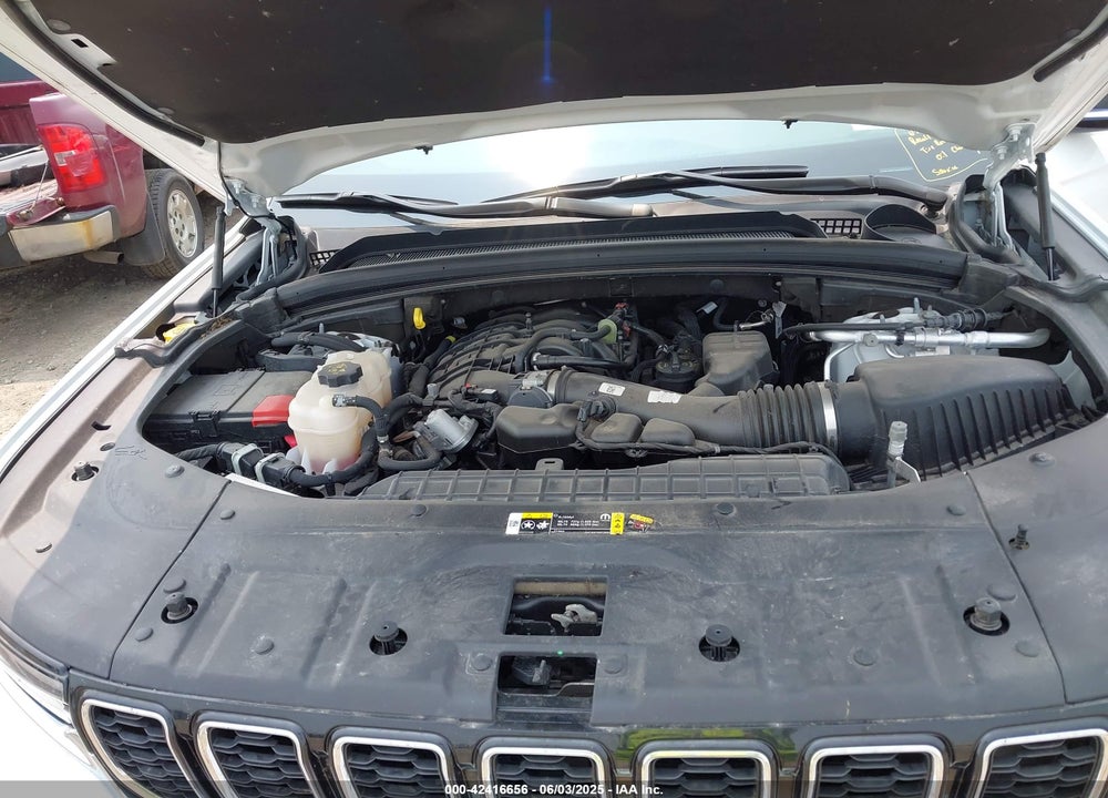 2022 JEEP GRAND CHEROKEE VIN: 1C4RJHBG1N8595107