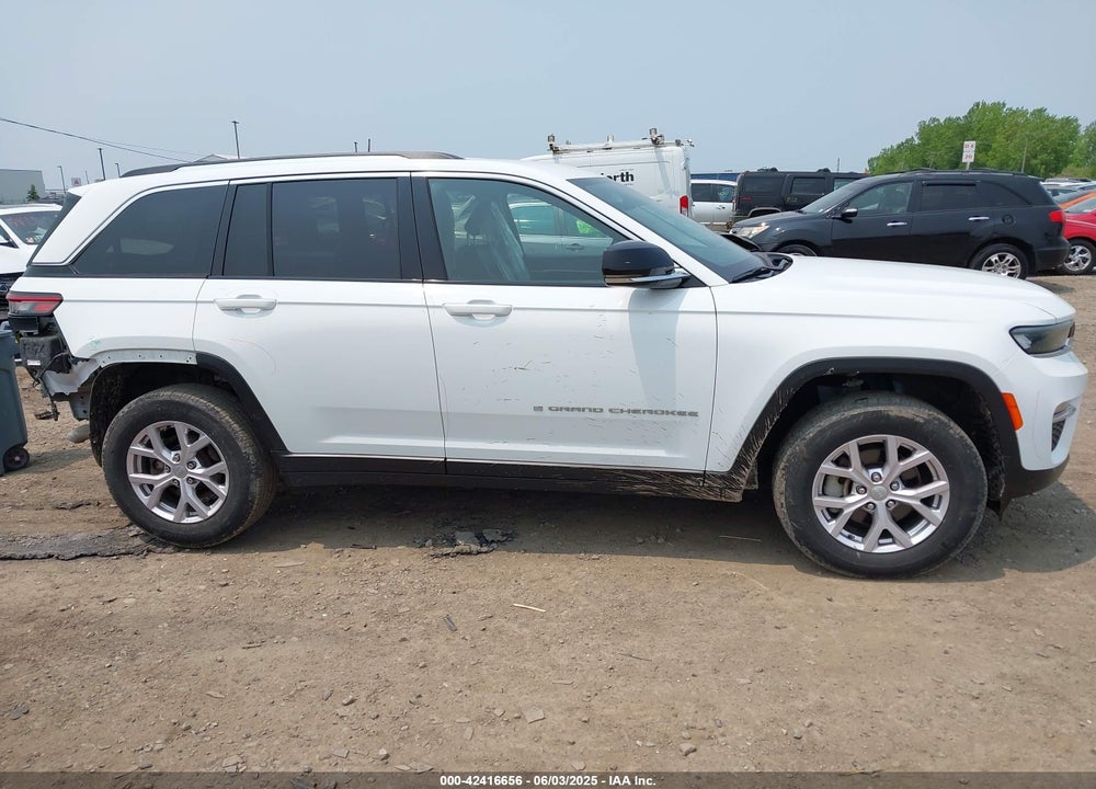 2022 JEEP GRAND CHEROKEE VIN: 1C4RJHBG1N8595107