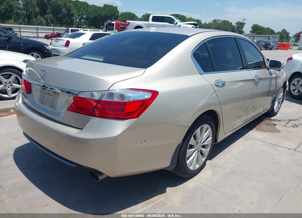 2015 HONDA ACCORD EX-L VIN: 1HGCR2F83FA171731