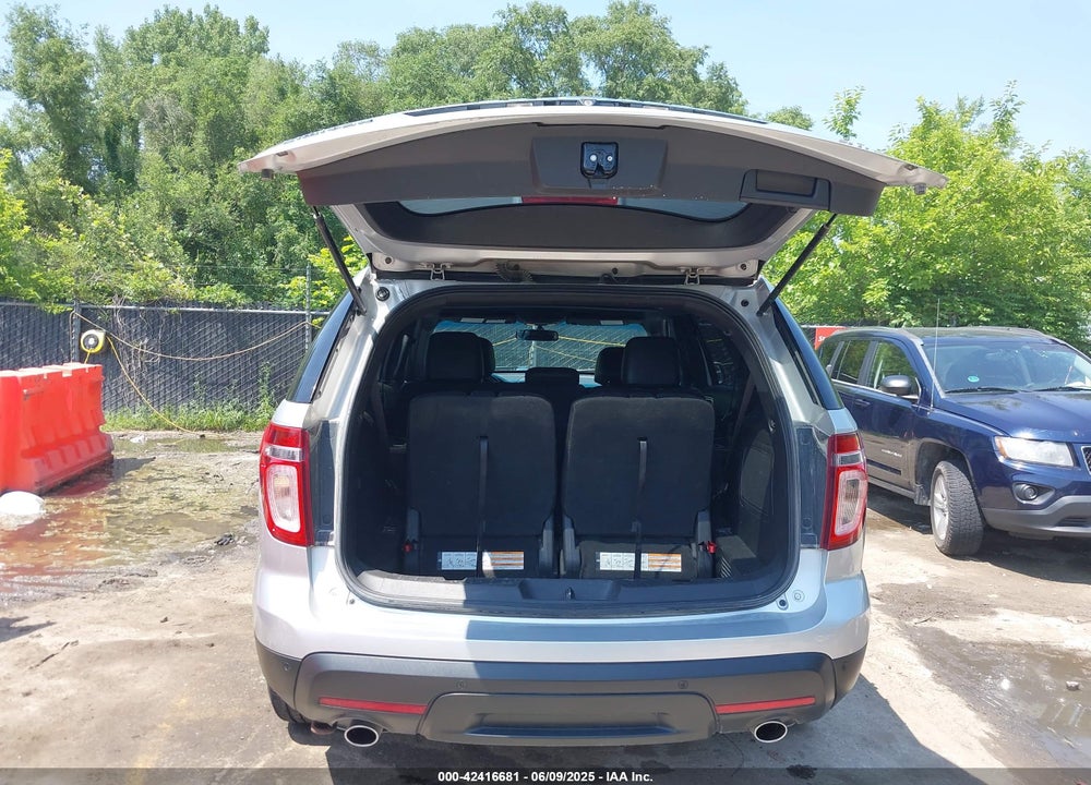 2014 FORD EXPLORER VIN: 1FM5K8F85EGA28219