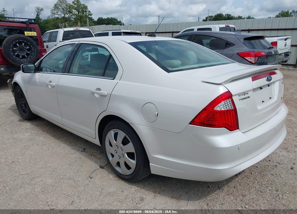 2011 FORD FUSION SE VIN: 3FAHP0HA3BR143075