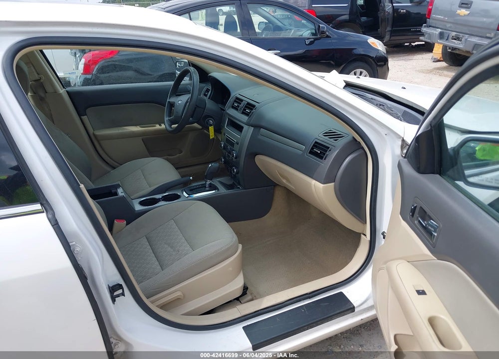 2011 FORD FUSION SE VIN: 3FAHP0HA3BR143075