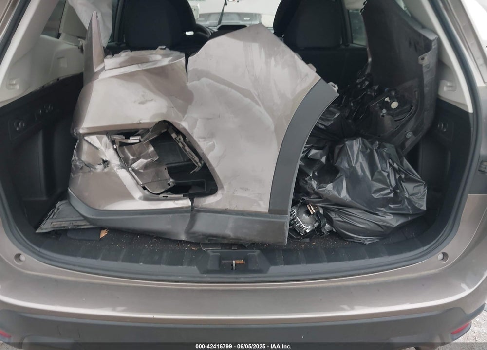 2022 SUBARU FORESTER VIN: JF2SKADC5NH496677