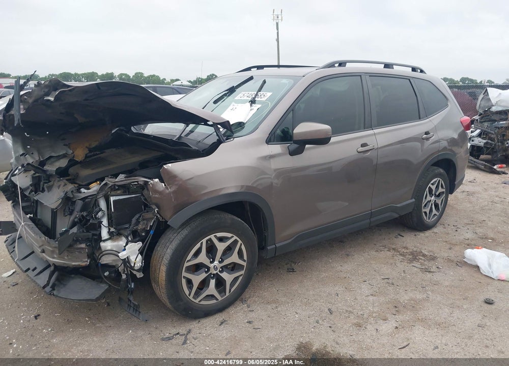 2022 SUBARU FORESTER VIN: JF2SKADC5NH496677