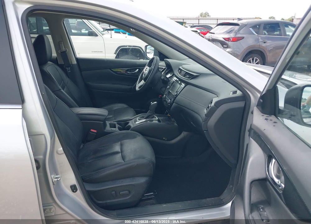 2020 NISSAN ROGUE SL INTELLIGENT AWD VIN: 5N1AT2MV9LC755031