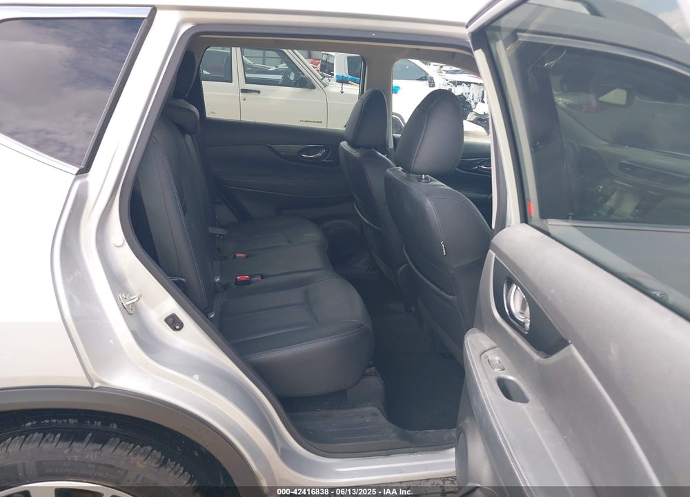 2020 NISSAN ROGUE SL INTELLIGENT AWD VIN: 5N1AT2MV9LC755031