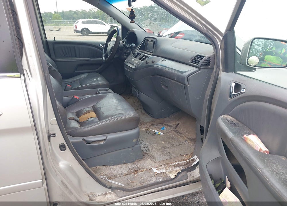 2005 HONDA ODYSSEY EX-L VIN: 5FNRL386X5B411682