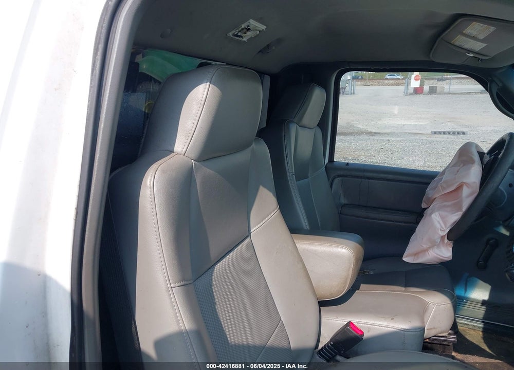 2009 FORD RANGER XL VIN: 1FTYR10D89PA01631