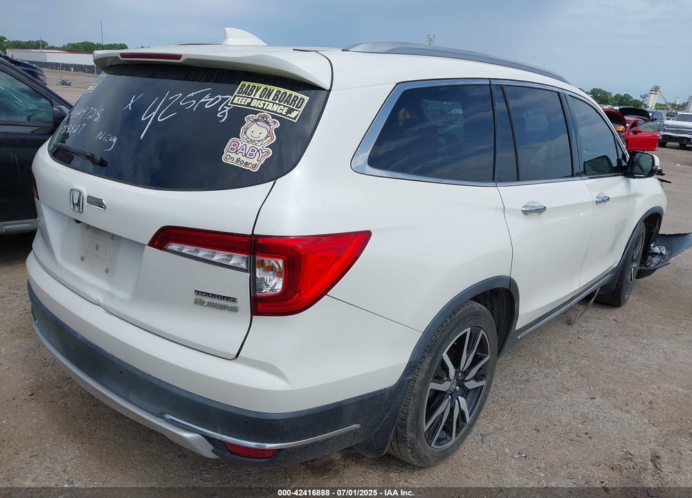 2019 HONDA PILOT VIN: 5FNYF5H98KB014931