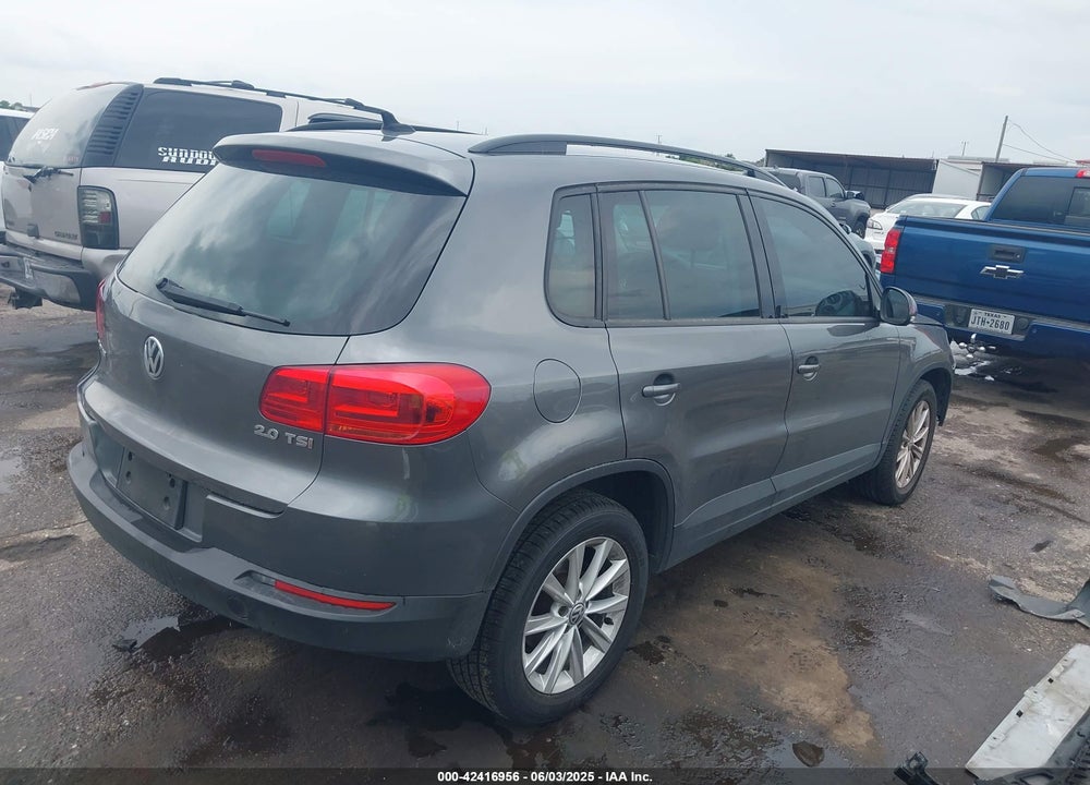 2015 VOLKSWAGEN TIGUAN SE VIN: WVGAV7AX7FW507117