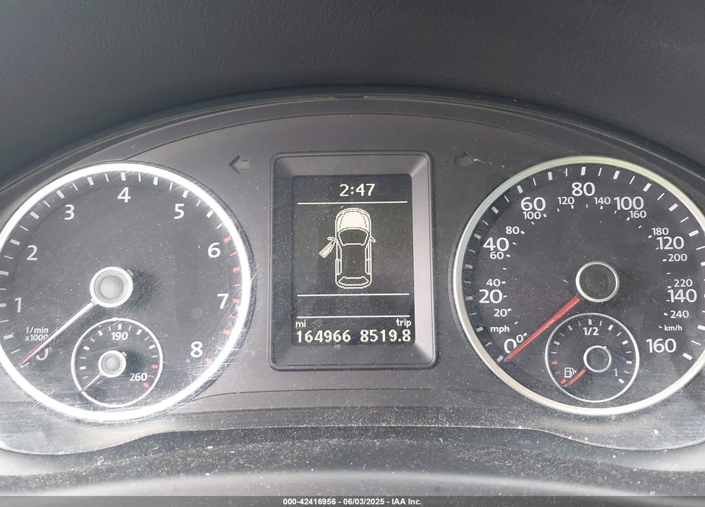 2015 VOLKSWAGEN TIGUAN SE VIN: WVGAV7AX7FW507117