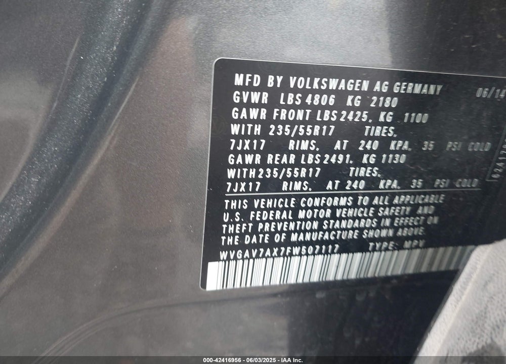 2015 VOLKSWAGEN TIGUAN SE VIN: WVGAV7AX7FW507117