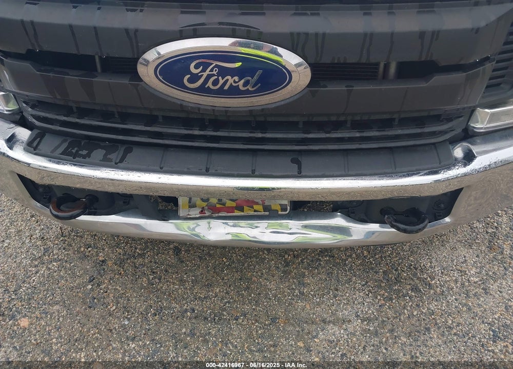 2017 FORD F-350 CHASSIS XL VIN: 1FDRF3G66HEE06795