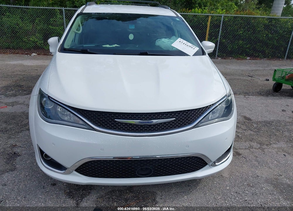 2017 CHRYSLER PACIFICA VIN: 2C4RC1EG4HR652969