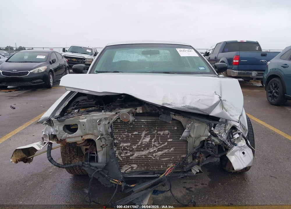 2002 FORD CROWN VICTORIA STANDARD VIN: 2FAFP73W22X146523