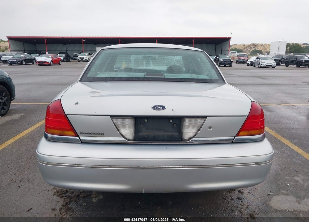 2002 FORD CROWN VICTORIA STANDARD VIN: 2FAFP73W22X146523