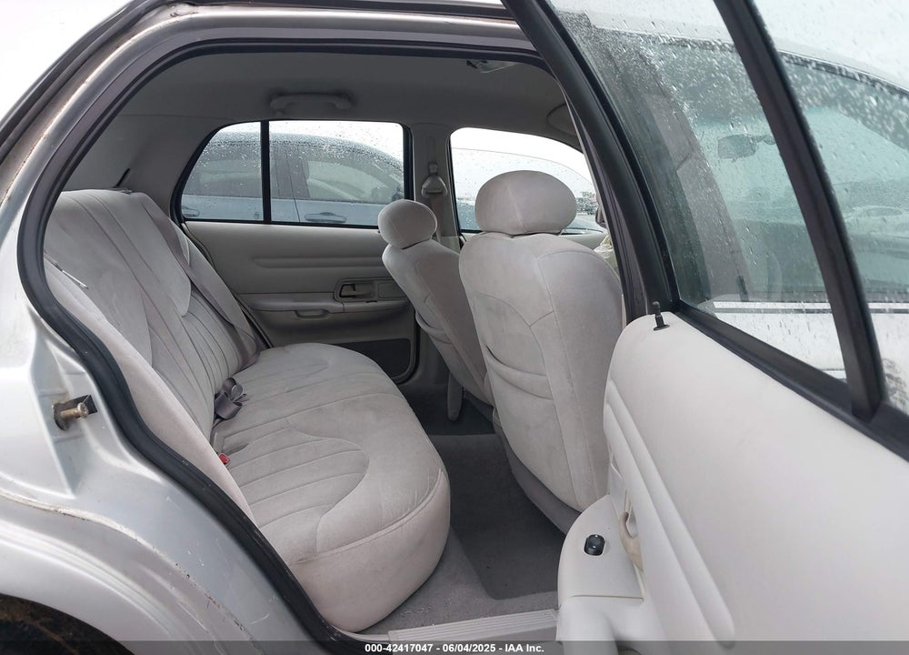 2002 FORD CROWN VICTORIA STANDARD VIN: 2FAFP73W22X146523