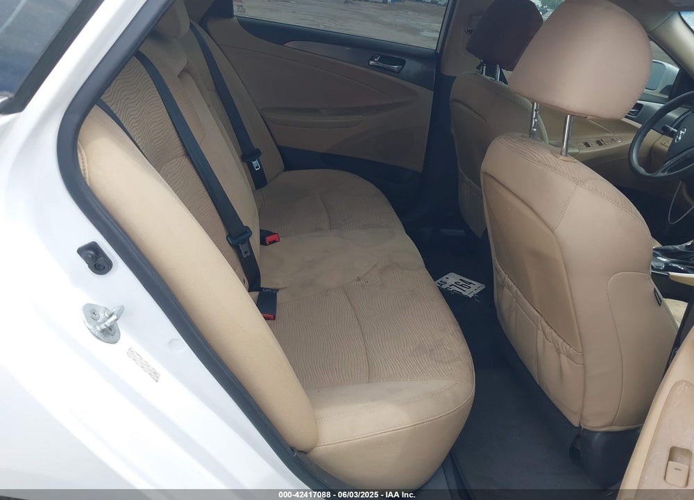2015 HYUNDAI SONATA HYBRID VIN: KMHEC4A47FA134539