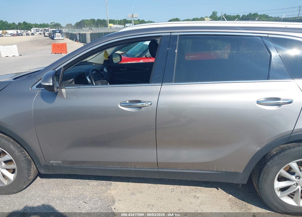 2016 KIA SORENTO 2.4L LX VIN: 5XYPGDA34GG170537