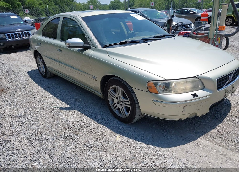 2005 VOLVO S60 VIN: YV1RS592952441652