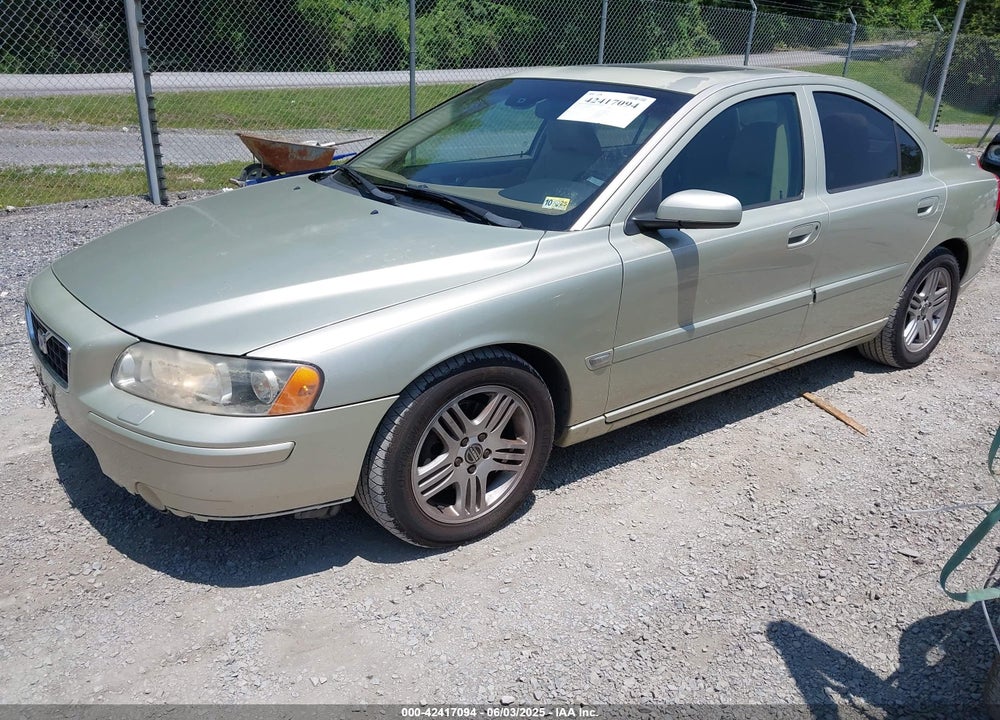 2005 VOLVO S60 VIN: YV1RS592952441652