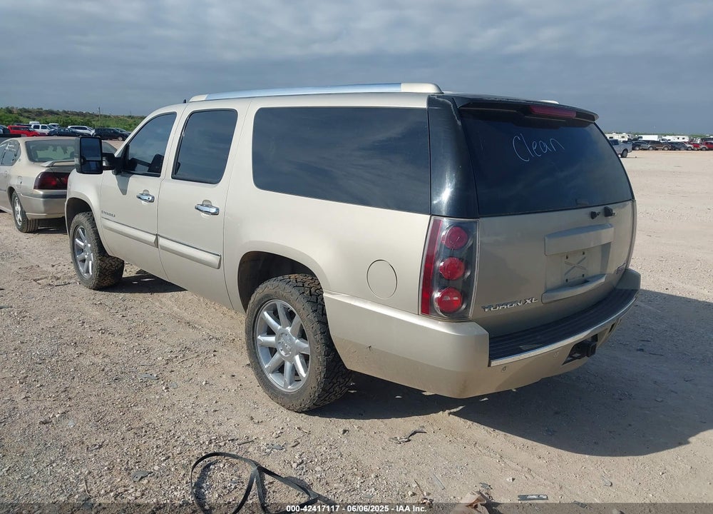 2007 GMC YUKON XL 1500 DENALI VIN: 1GKFK66827J190459
