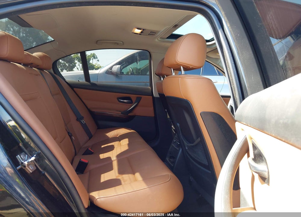 2009 BMW 3 SERIES VIN: WBAPH53529A435019